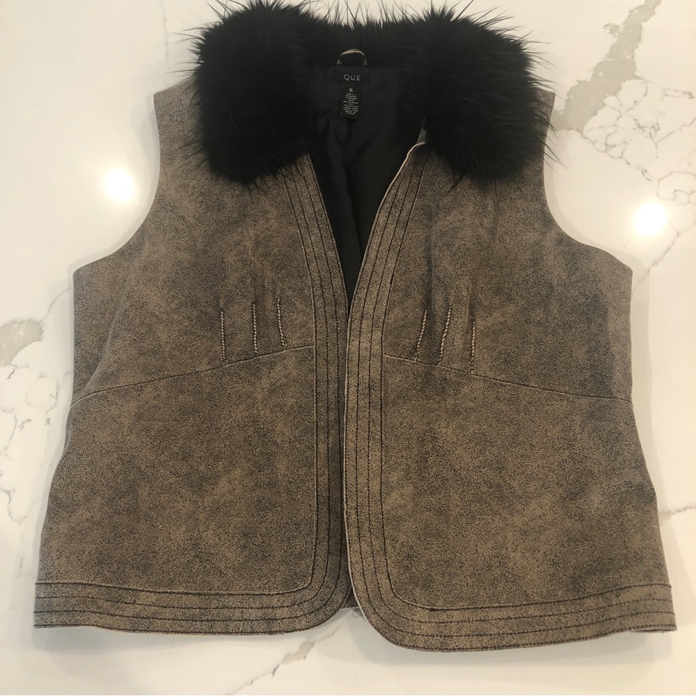 Vintage Que Brown Leather Vest Black Faux Fur Collar Boho Festival Size XL